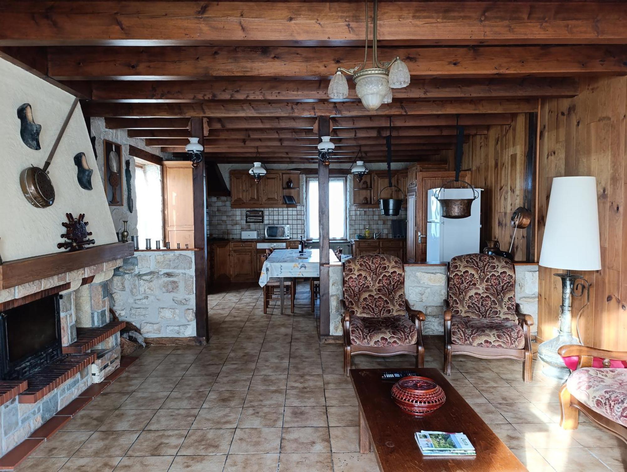 Maison au coeur de la campagne jurassienne Beauvoisin  Extérieur photo